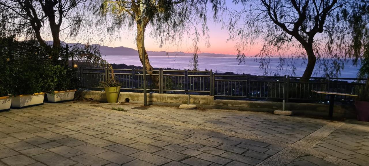 كامبوفيليتْشّي دي روتْشّي Belvedere Rent Rooms المظهر الخارجي الصورة