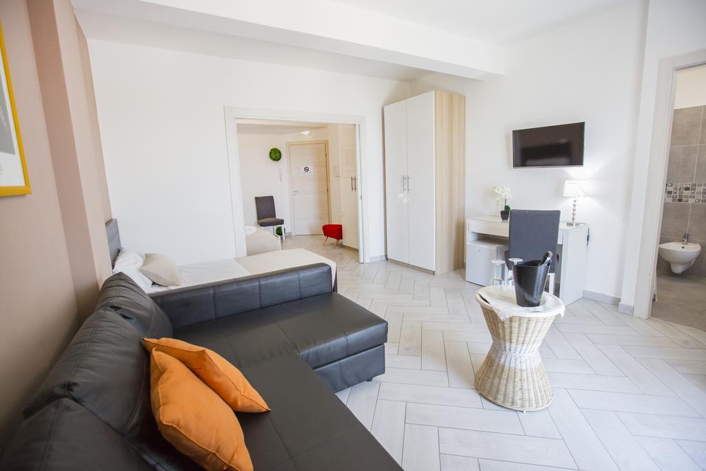 كامبوفيليتْشّي دي روتْشّي Belvedere Rent Rooms المظهر الخارجي الصورة